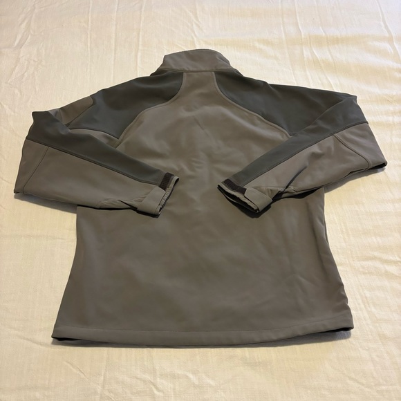 Men’s Marmot Gravity Softshell Windbreaker Jacket - Picture 7 of 10